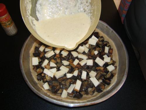 battutouovosuquiche.JPG