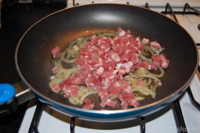 » Piselli con pancetta - Ricetta Piselli con pancetta di Misya