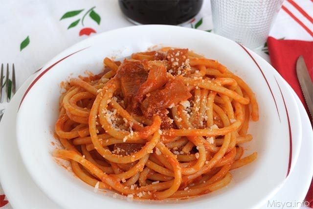 Bucatini all’amatriciana