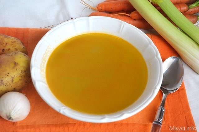 Brodo vegetale - Ricetta di Misya