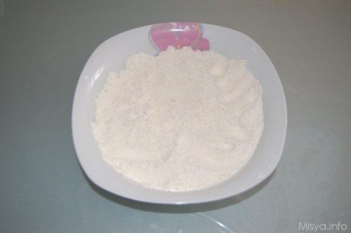 farina-mandorle-zucchero