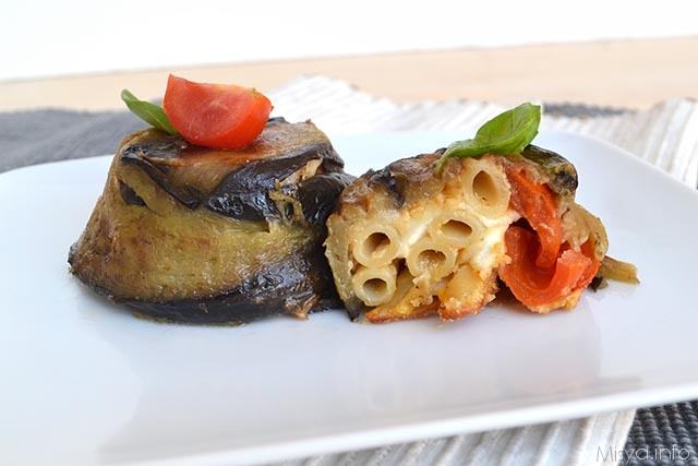 Timballini di pasta con le melanzane