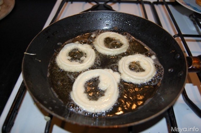 anelli di cipolla fritti2