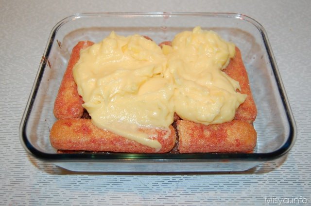 secondo strato zuppa inglese