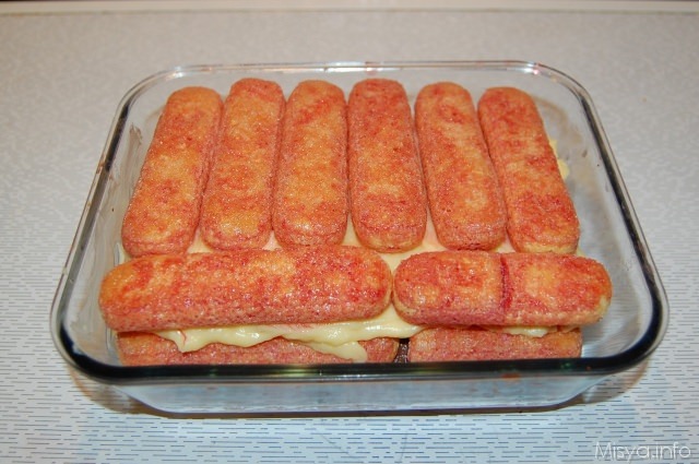 zuppa inglese in lavorazione