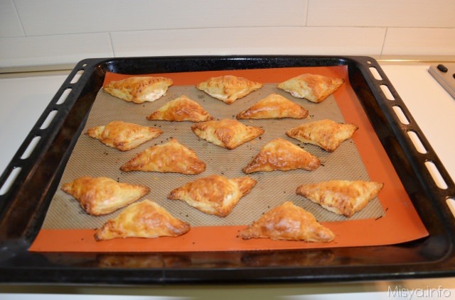 fagottini di sfoglia al salmone
