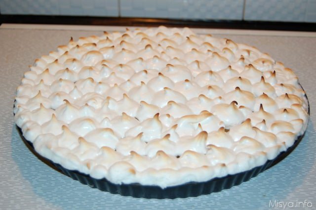 lemon meringue pie3