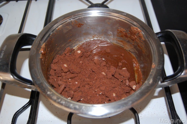 cioccolato e biscotti