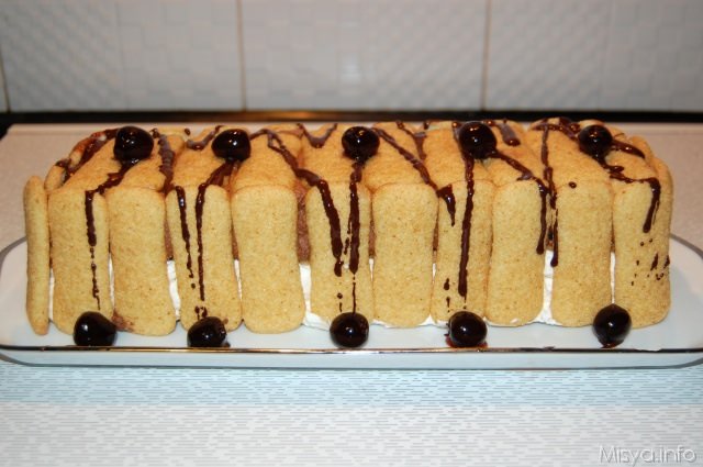 Torta con pavesini