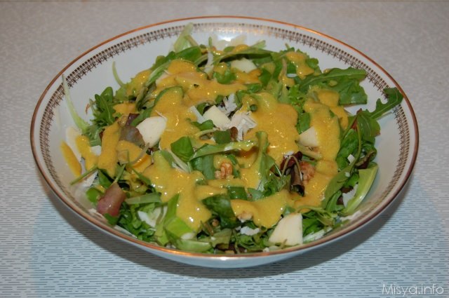 insalata mele noci e senape