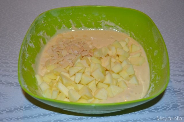 impasto mele e mandorle