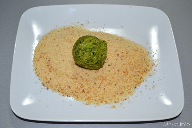 8 polpette di broccoli nel pangrattato