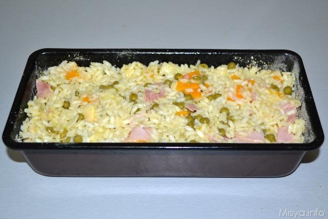 Timballo di riso con formaggi e piselli 5