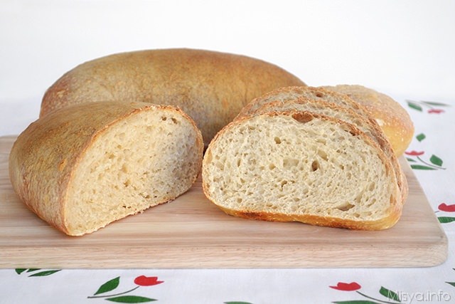Pane con il lievito madre - Ricetta di Misya