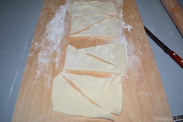 Cornetti con ovetto 9