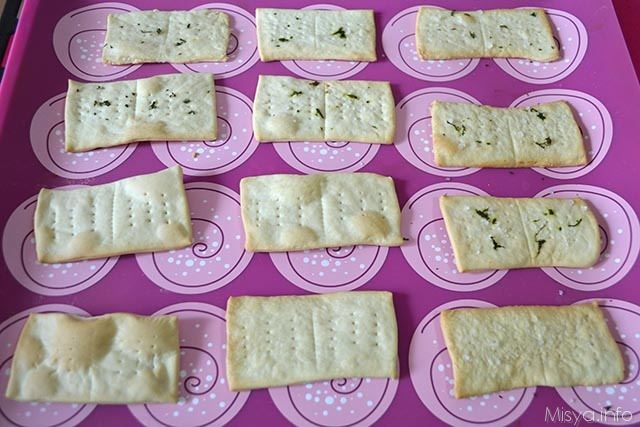 Crackers 10