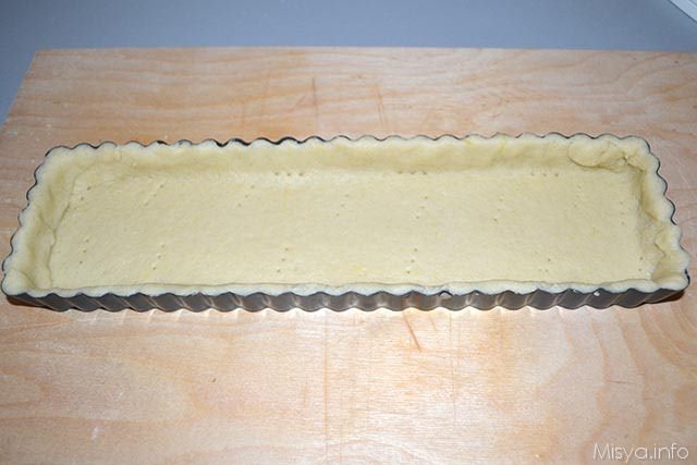 Crostata con pasta frolla agli albumi 5