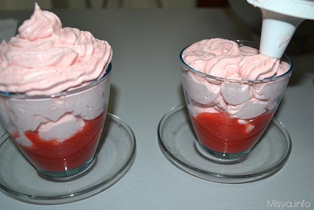 Mousse alle fragole 8