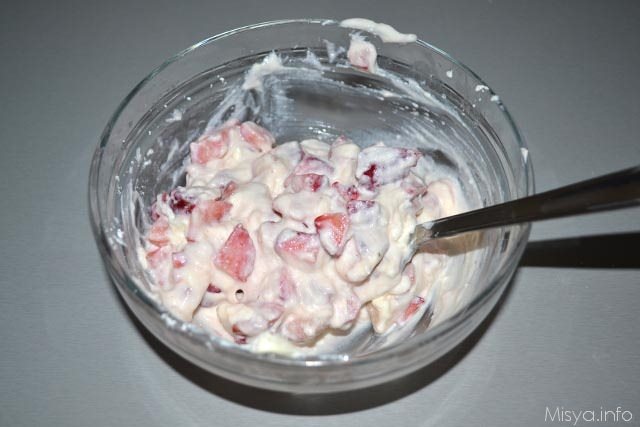 Sbriciolata ricotta e fragole 6