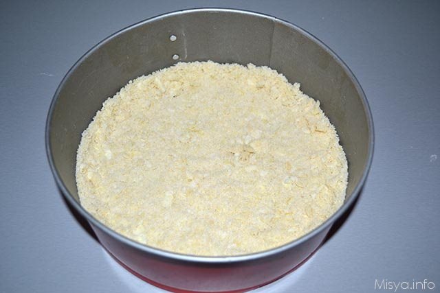 Sbriciolata ricotta e fragole 7