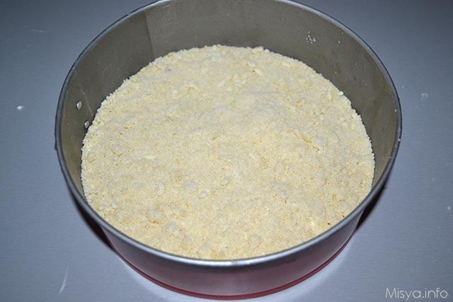 Sbriciolata ricotta e fragole 9