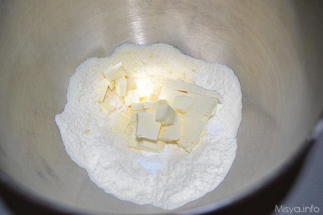 Biscotti salati con frutta secca 3