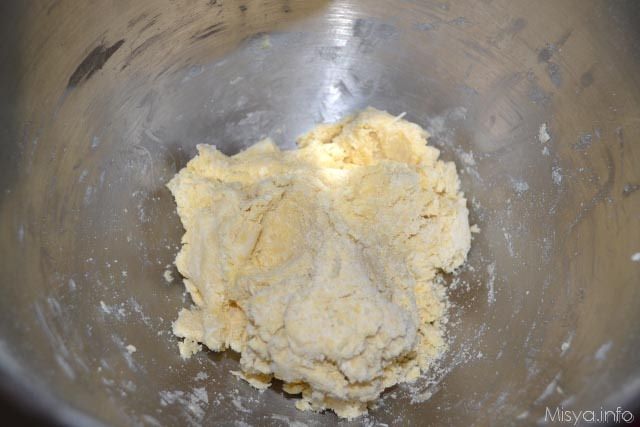 Biscotti salati con frutta secca 6