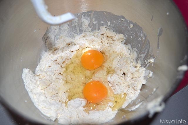 Fiore di brioche alla nutella 4