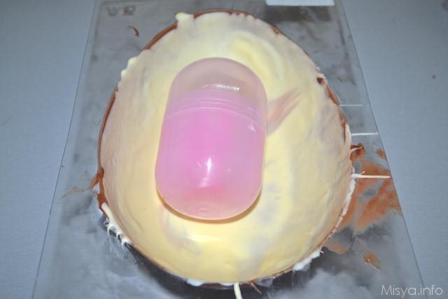 Uovo kinder fatto in casa 12