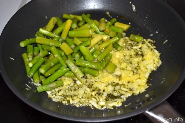 8 aggiungere asparagi