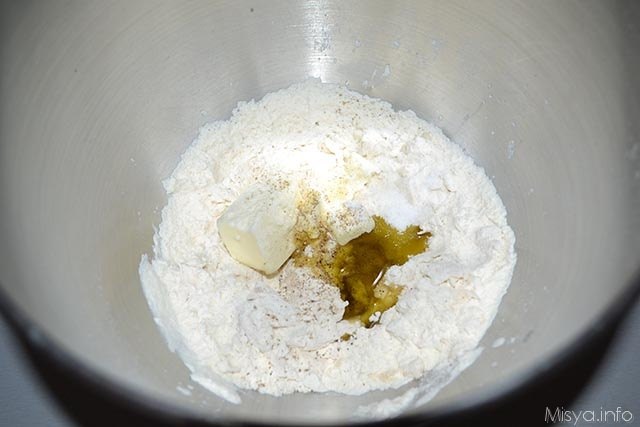 Tarallini alle mandorle 2