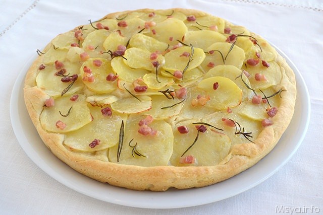 Focaccia Con Patate E Pancetta Ricetta Focaccia Con Patate E Pancetta Di Misya