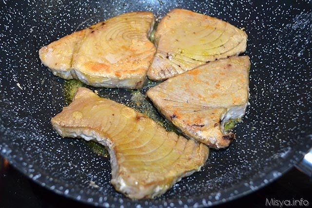 » Tonno con cipolle in agrodolce - Ricetta Tonno con ...