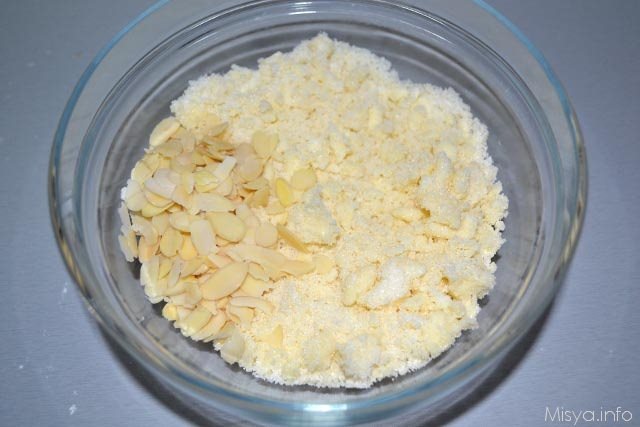 Torta crumble di prugne 3