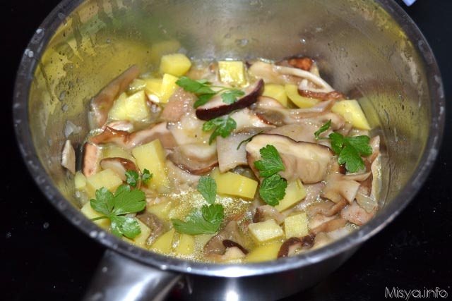 Vellutata ai funghi porcini 4