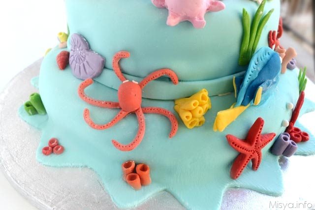 torta di nemo a 3 piani - particolare 2