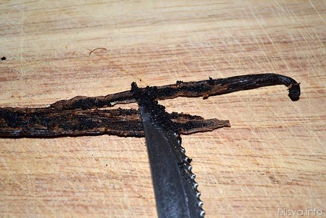 Essenza di vaniglia fatta in casa 3