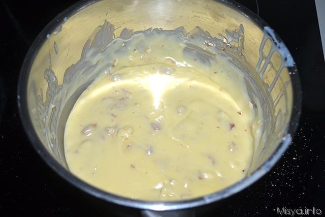 Fudge al cioccolato bianco e mandorle 4
