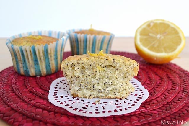 Muffin al limone - semi di papavero