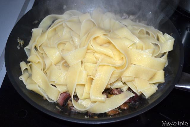 Tagliatelle con castagne e speck 7