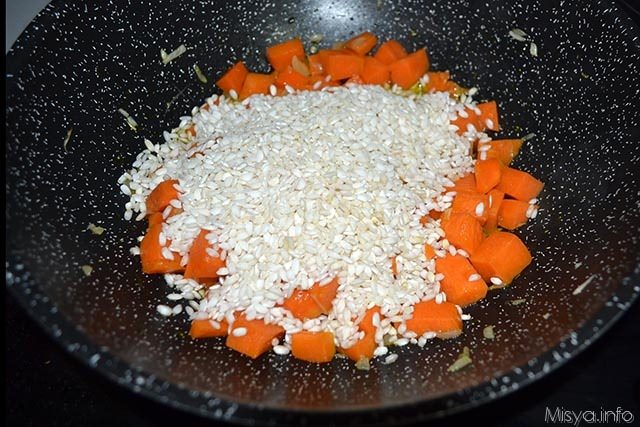 Timballini di riso con zucca e fiori di zucchina 3