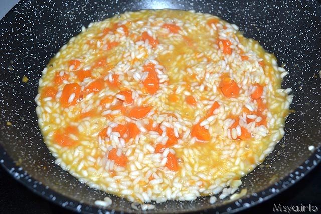 Timballini di riso con zucca e fiori di zucchina 7