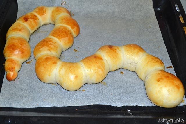 Bruco di pasta brioche 11