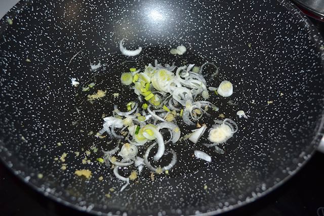 Nooodle con manzo e verdure 6