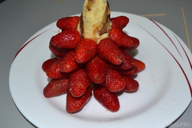 albero di natale di fragole 5