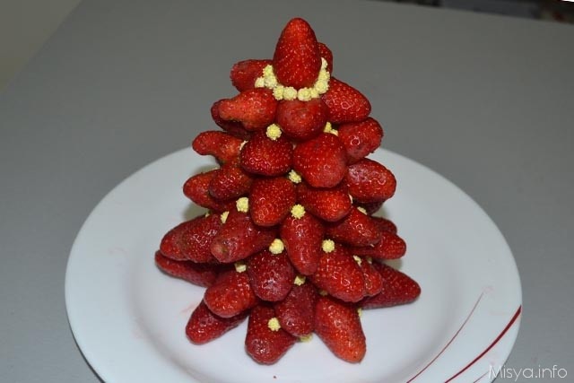 albero di natale di fragole 6