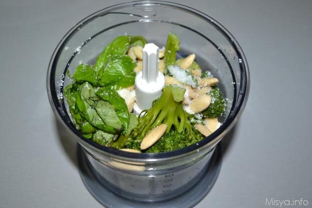 Pasta con pesto di broccoli 7