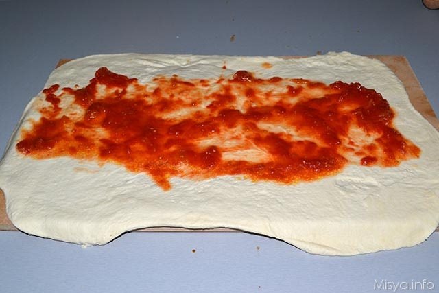 Pizza stromboli 5