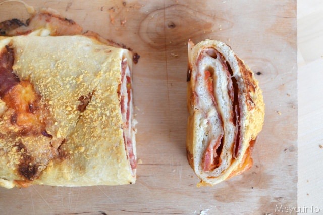 Pizza-stromboli