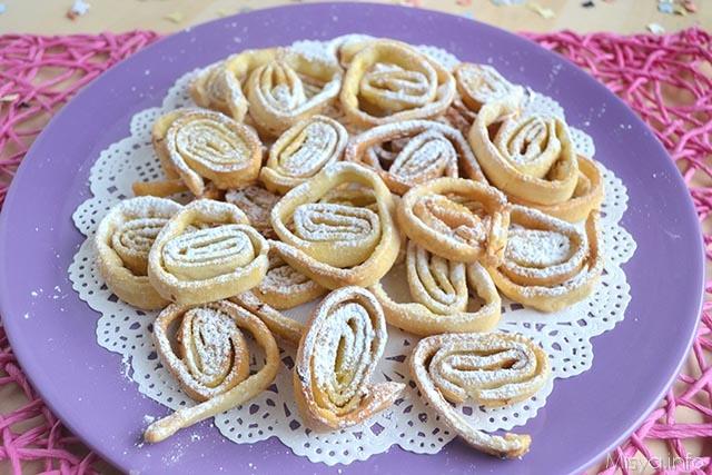 BISCOTTI DI CARNEVALE come fare le maschere senza avere le formine